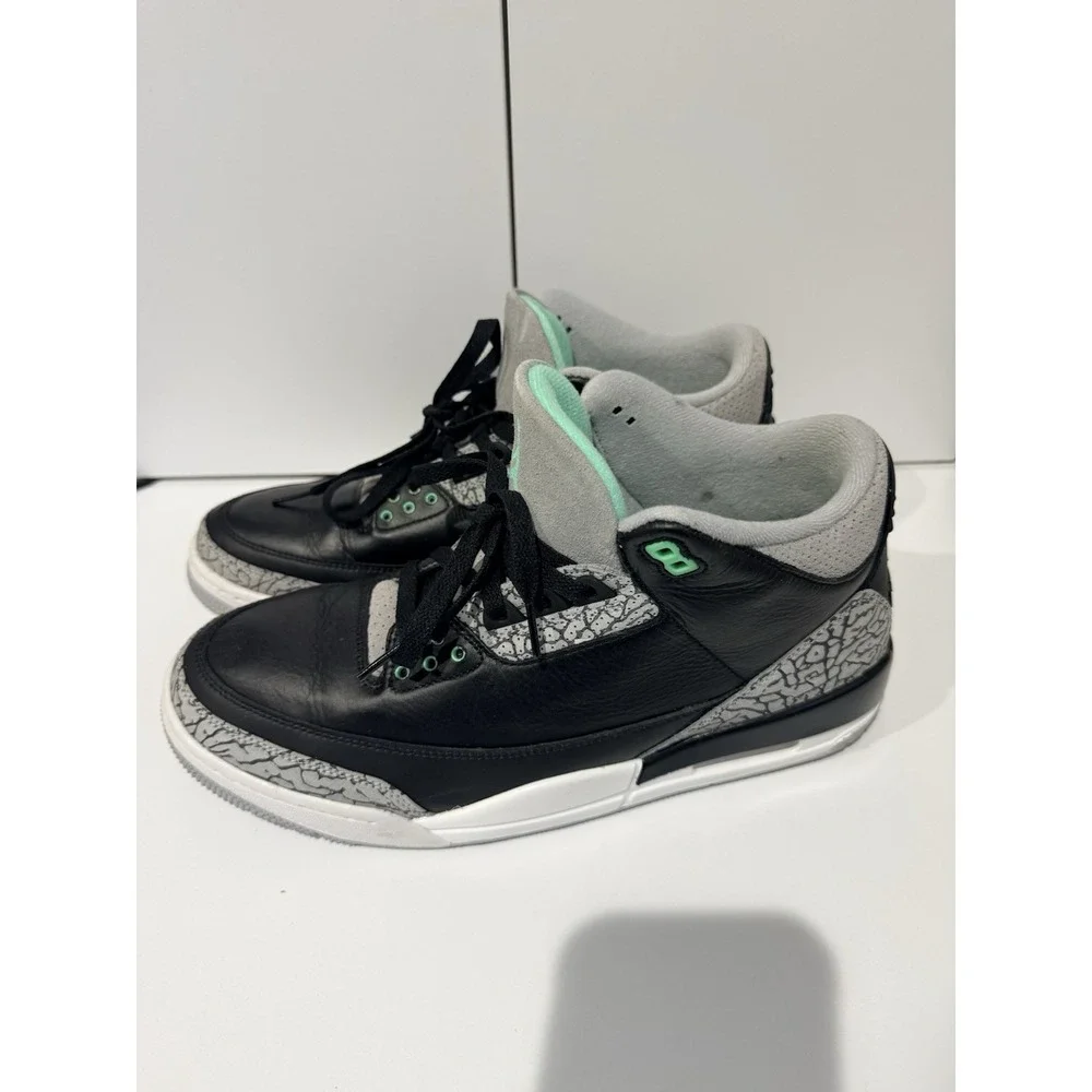 Nike Air Jordan 3 Retro Men's Size 11.5‎ Black/Green Glow Grey, CT8532-031
